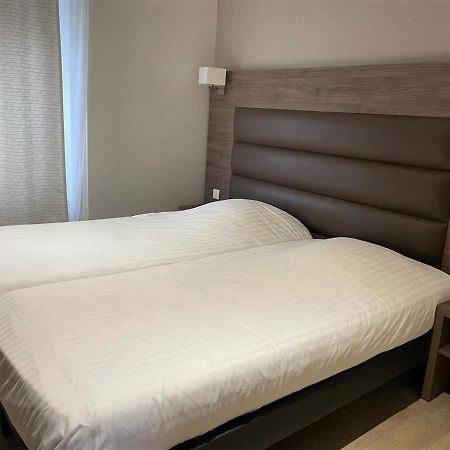 Royal Hôtel Angers Ngoại thất bức ảnh