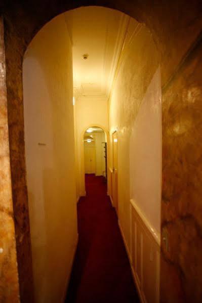 Royal Hôtel Angers Ngoại thất bức ảnh