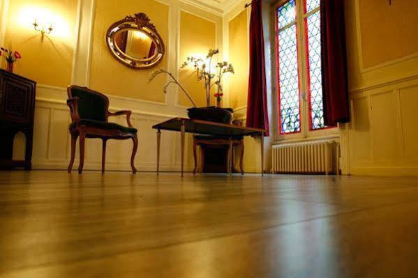 Royal Hôtel Angers Ngoại thất bức ảnh